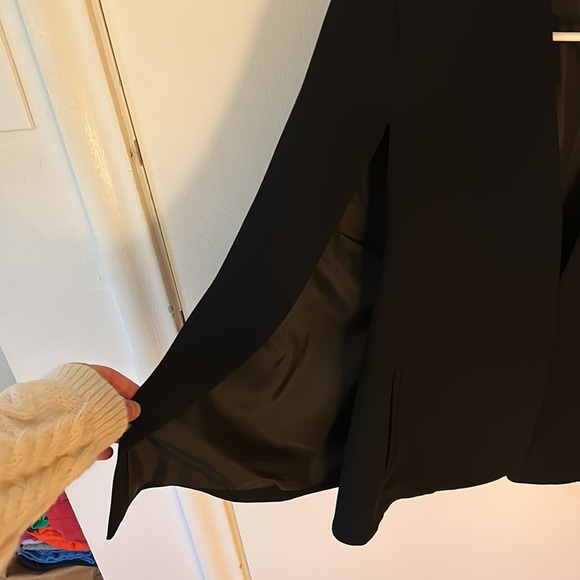 KISA Cape Blazer - black size 4 - Picture 4 of 4